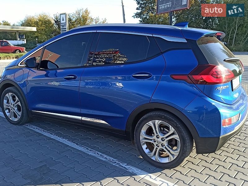 Хэтчбек Opel Ampera-e 2017 в Хмельницком