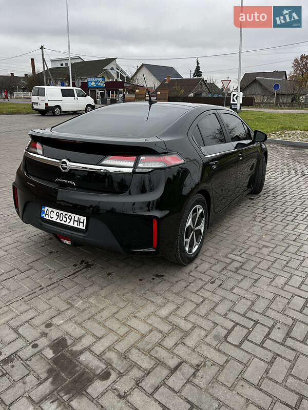 Хэтчбек Opel Ampera 2012 в Любомле