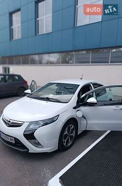 Хэтчбек Opel Ampera 2012 в 