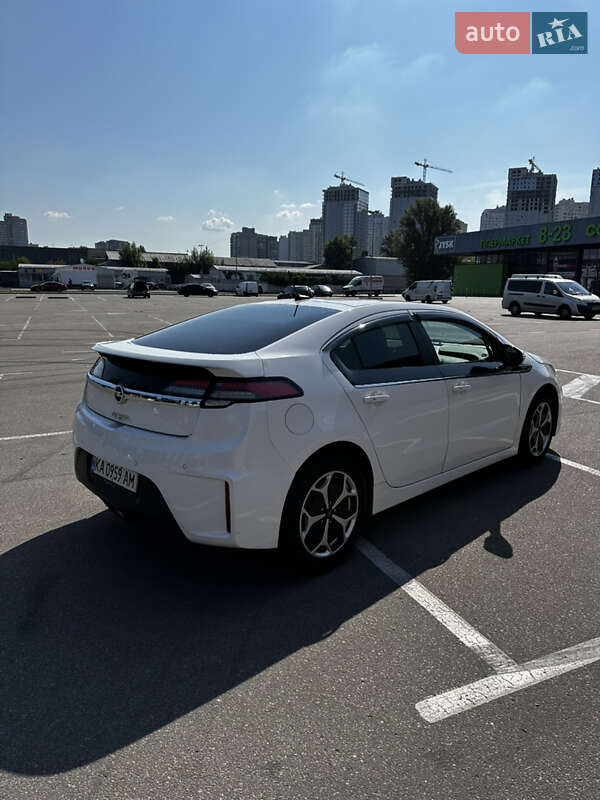 Хетчбек Opel Ampera 2012 в Києві