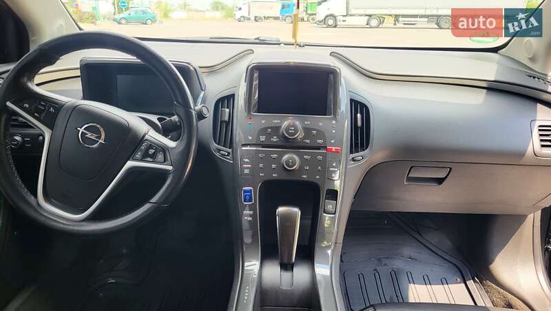 Хэтчбек Opel Ampera 2012 в Вознесенске