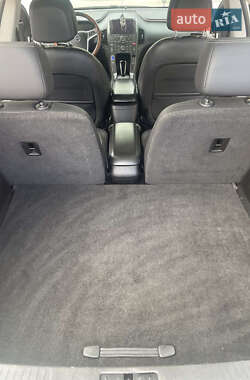 Хэтчбек Opel Ampera 2012 в 