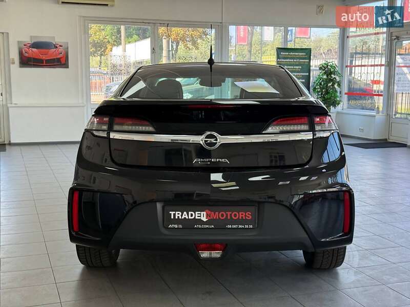 Хэтчбек Opel Ampera 2012 в Киеве