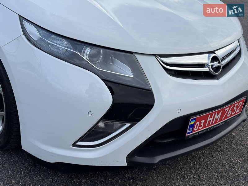 Хэтчбек Opel Ampera 2012 в Белой Церкви