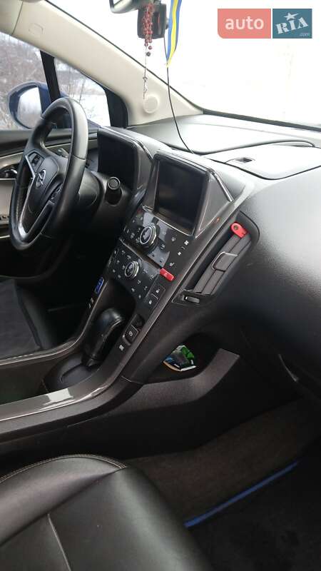 Хэтчбек Opel Ampera 2013 в Львове фото 6 Хэтчбек Opel Ampera 2013 в Львове