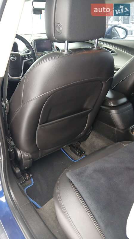 Хэтчбек Opel Ampera 2013 в Львове фото 10 Хэтчбек Opel Ampera 2013 в Львове