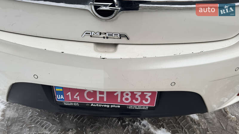 Хетчбек Opel Ampera 2011 в Івано-Франківську