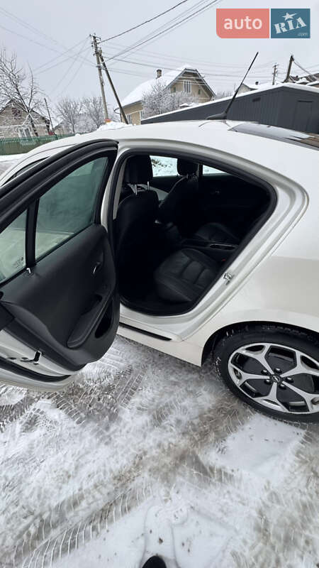 Хетчбек Opel Ampera 2011 в Івано-Франківську