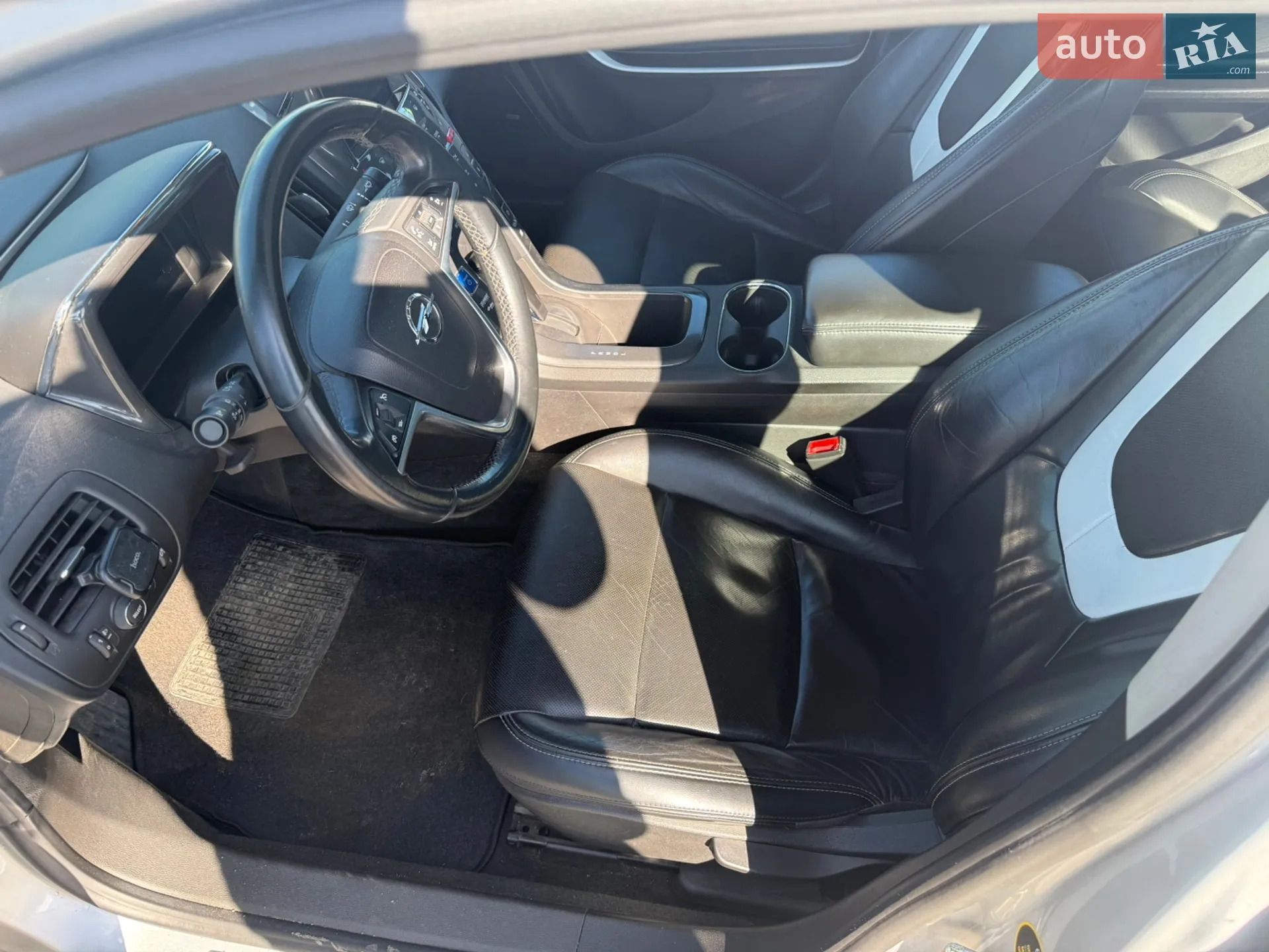 2011 Opel Ampera - мініатюра 10