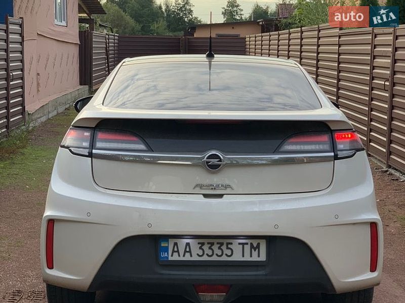 Хетчбек Opel Ampera 2012 в Києві