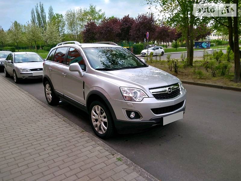 Позашляховик / Кросовер Opel Antara 2011 в Києві