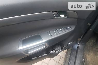 Внедорожник / Кроссовер Opel Antara 2008 в 