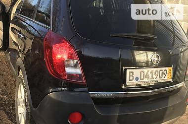 Позашляховик / Кросовер Opel Antara 2012 в 