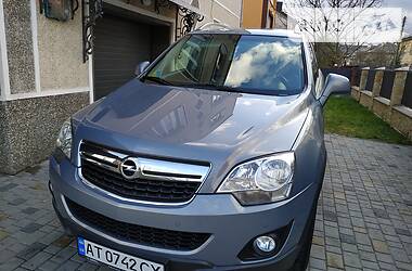 Позашляховик / Кросовер Opel Antara 2011 в 