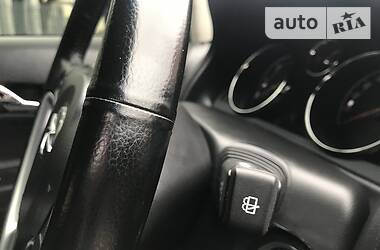 Позашляховик / Кросовер Opel Antara 2013 в 