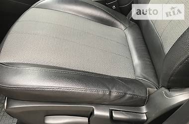 Позашляховик / Кросовер Opel Antara 2013 в 
