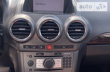 Позашляховик / Кросовер Opel Antara 2008 в 