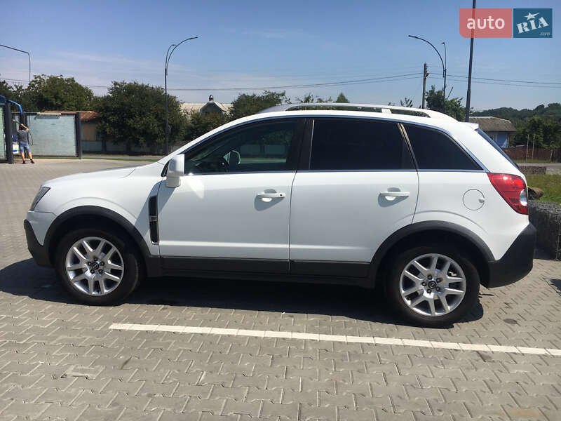 Внедорожник / Кроссовер Opel Antara 2010 в Снятине