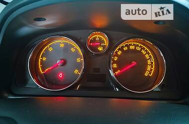 Внедорожник / Кроссовер Opel Antara 2013 в 