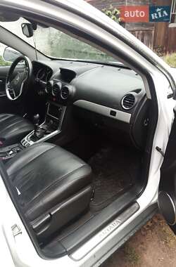 Внедорожник / Кроссовер Opel Antara 2011 в 