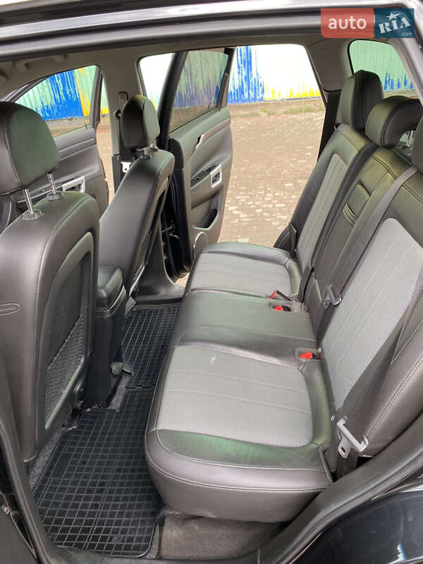 Внедорожник / Кроссовер Opel Antara 2012 в Ивано-Франковске