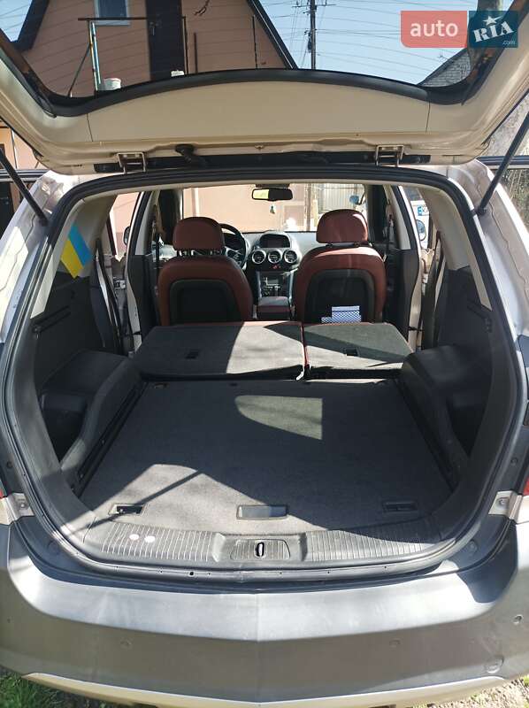 Внедорожник / Кроссовер Opel Antara 2012 в Киеве