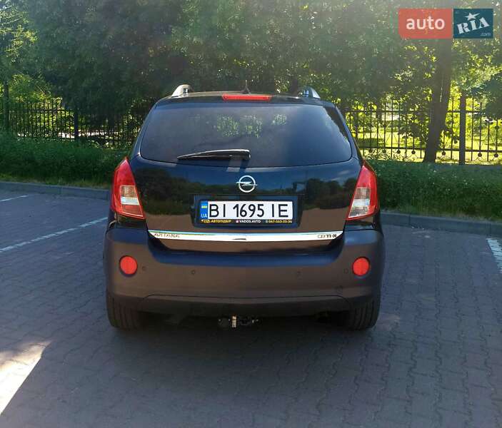 Внедорожник / Кроссовер Opel Antara 2012 в Миргороде