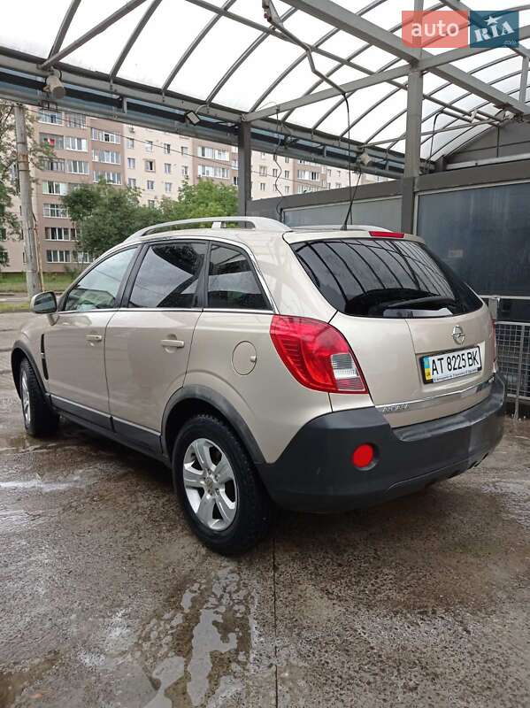Внедорожник / Кроссовер Opel Antara 2013 в Ивано-Франковске