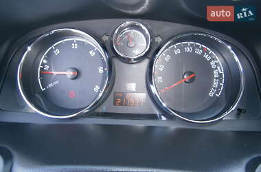 Позашляховик / Кросовер Opel Antara 2012 в  фото 16 Позашляховик / Кросовер Opel Antara 2012 в