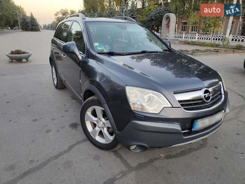 Внедорожник / Кроссовер Opel Antara 2006 в Новомосковске