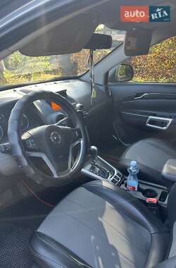 Внедорожник / Кроссовер Opel Antara 2013 в 