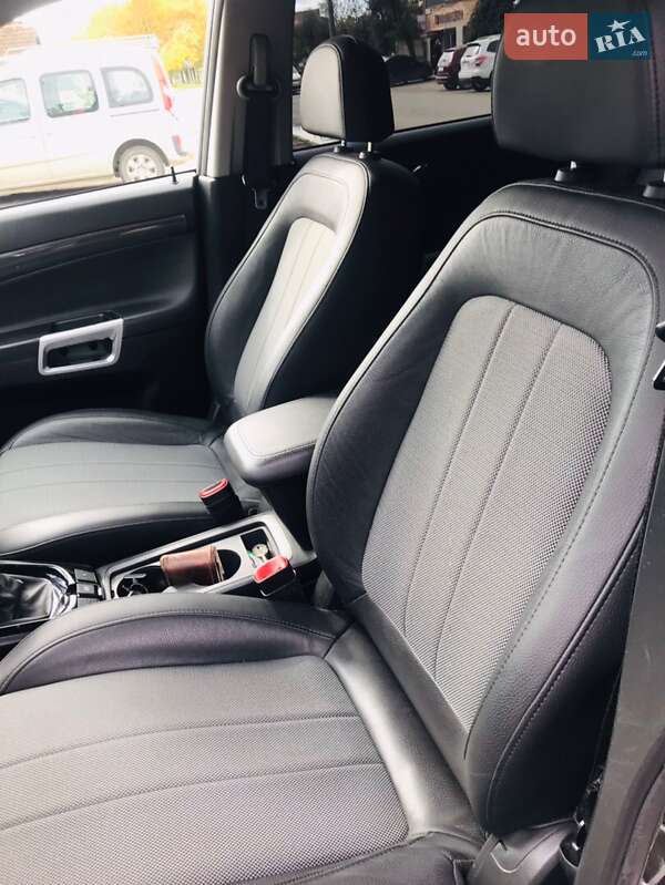 Позашляховик / Кросовер Opel Antara 2013 в Коломиї