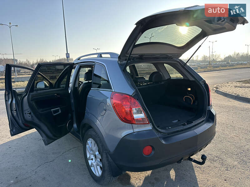 Позашляховик / Кросовер Opel Antara 2012 в Павлограді