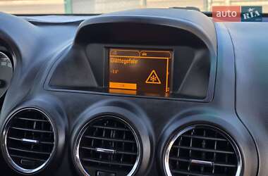 Внедорожник / Кроссовер Opel Antara 2011 в 