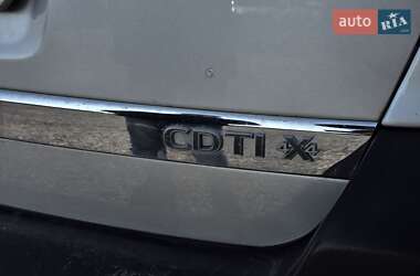 Внедорожник / Кроссовер Opel Antara 2011 в 