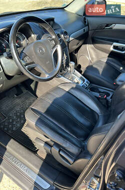 Внедорожник / Кроссовер Opel Antara 2012 в 
