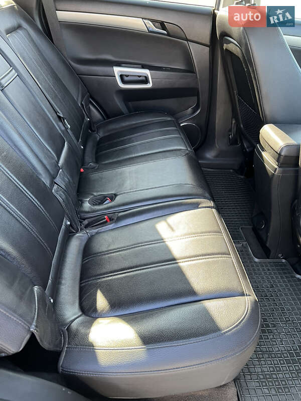 Внедорожник / Кроссовер Opel Antara 2012 в Редковцах