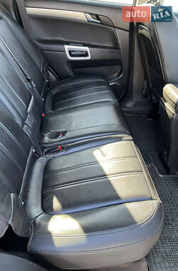 Внедорожник / Кроссовер Opel Antara 2012 в 