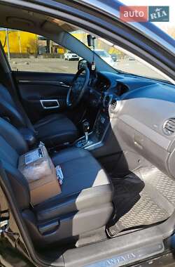 Внедорожник / Кроссовер Opel Antara 2008 в 