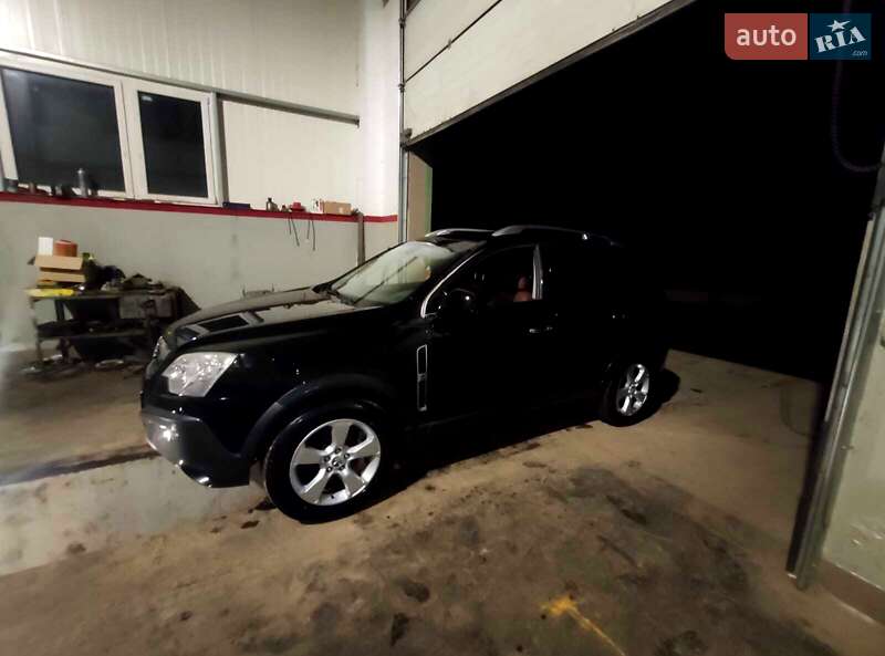 Внедорожник / Кроссовер Opel Antara 2007 в Могилев-Подольске