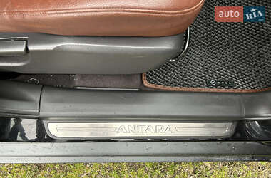 Позашляховик / Кросовер Opel Antara 2008 в 
