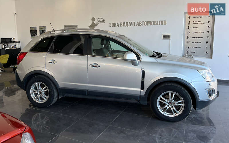 Внедорожник / Кроссовер Opel Antara 2011 в Шептицькому