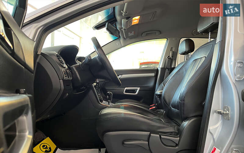 Внедорожник / Кроссовер Opel Antara 2011 в Шептицькому