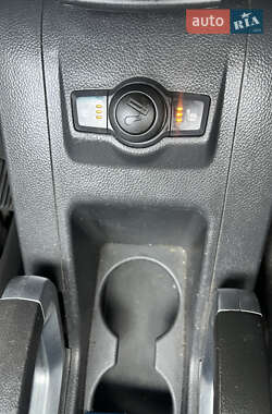Внедорожник / Кроссовер Opel Antara 2008 в 