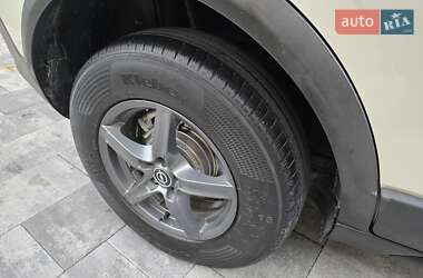 Внедорожник / Кроссовер Opel Antara 2011 в 