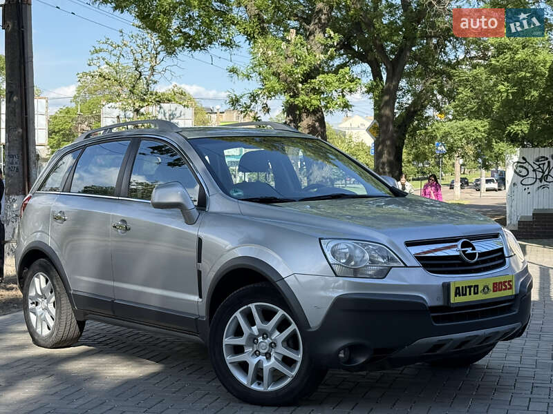 Позашляховик / Кросовер Opel Antara 2006 в Миколаєві
