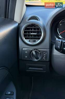 Внедорожник / Кроссовер Opel Antara 2013 в 