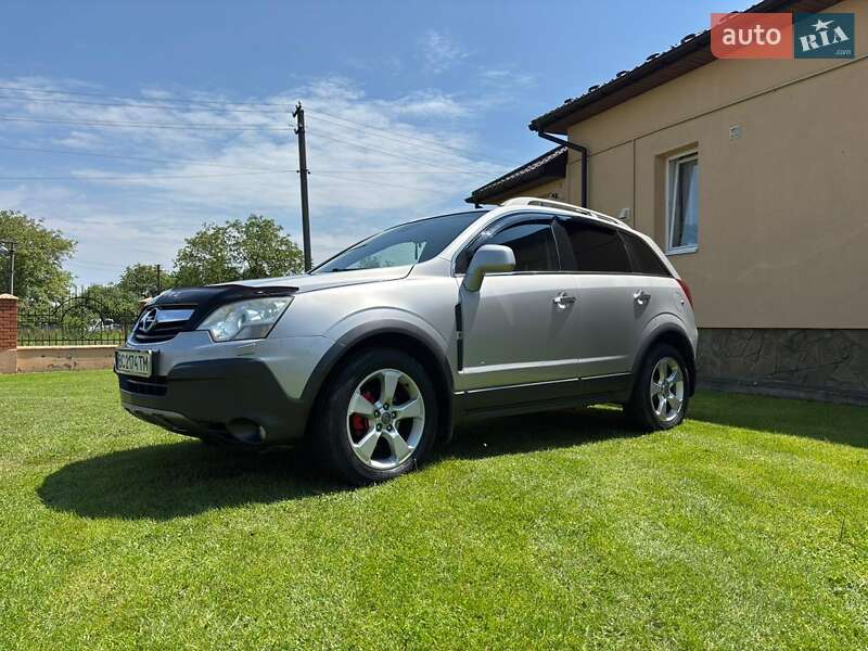Внедорожник / Кроссовер Opel Antara 2007 в Стрые