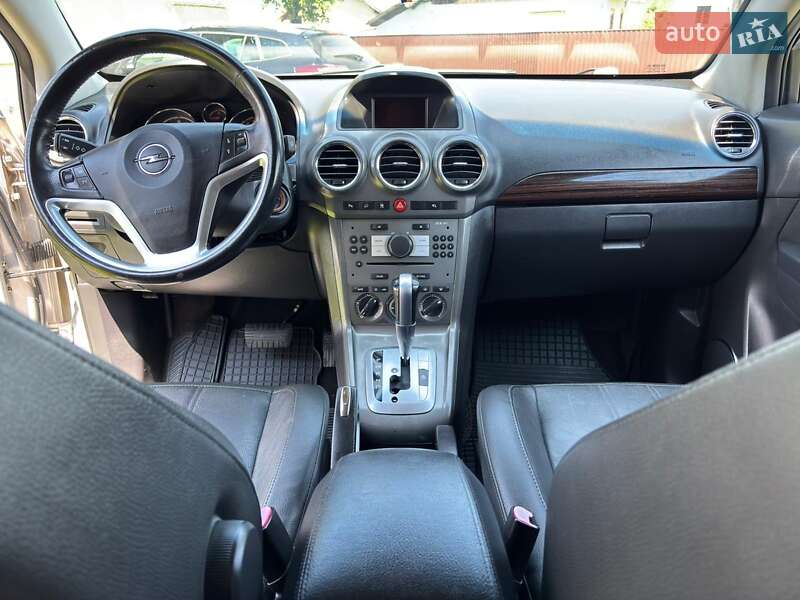 Внедорожник / Кроссовер Opel Antara 2007 в Стрые
