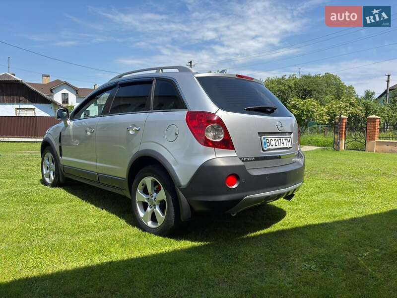 Внедорожник / Кроссовер Opel Antara 2007 в Стрые